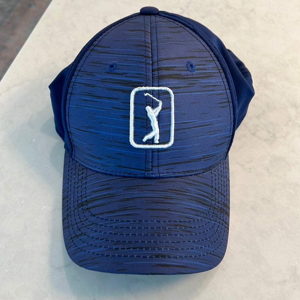 New PGA golf hat in dark blue 🧢